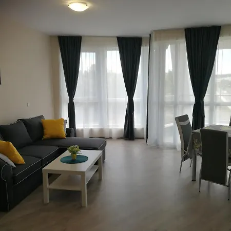 Donchevi Apartment *