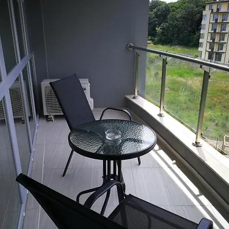 Donchevi Apartamento *