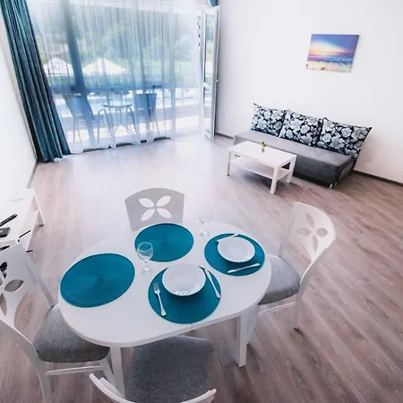 Donchevi Apartamento *