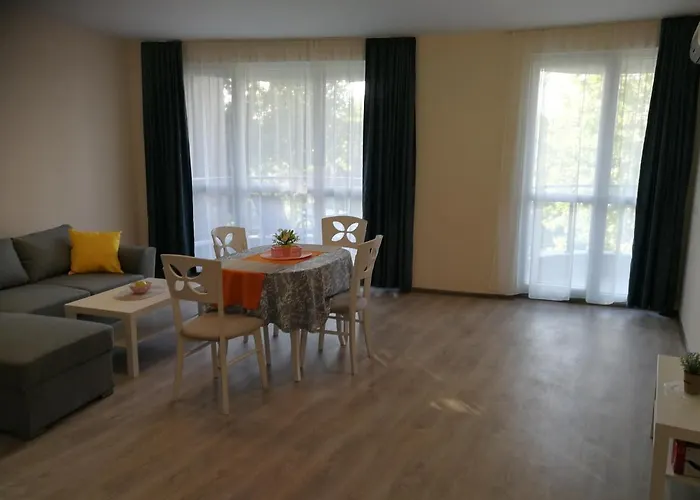 Apartment Donchevi *