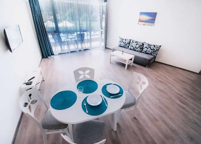 Donchevi Apartment *